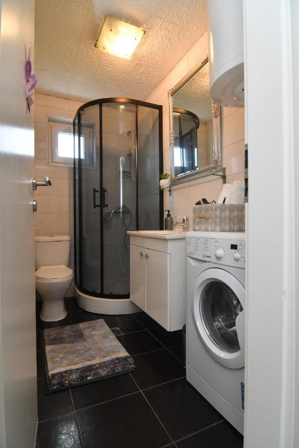 Apartman Gluic Sinj Esterno foto