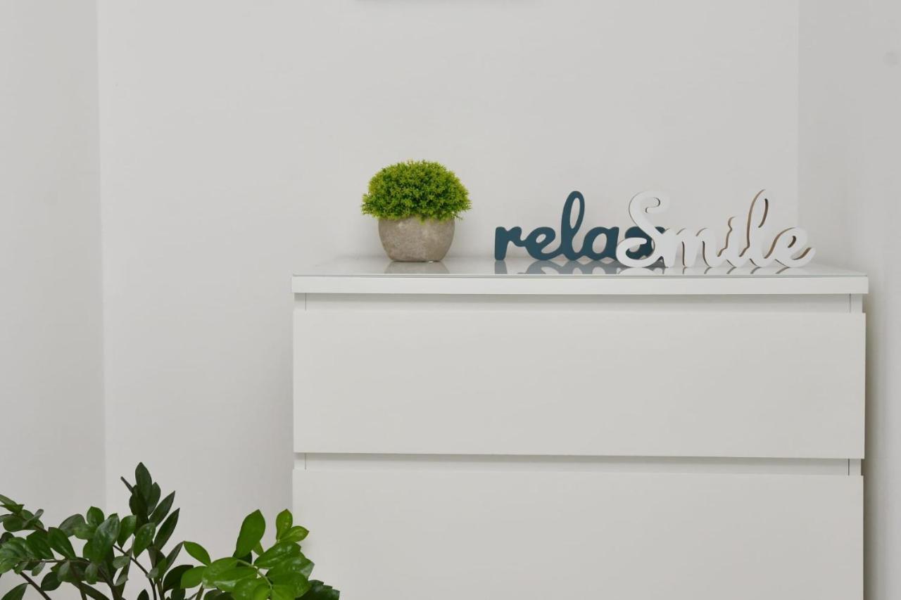 Apartman Gluic Sinj Esterno foto