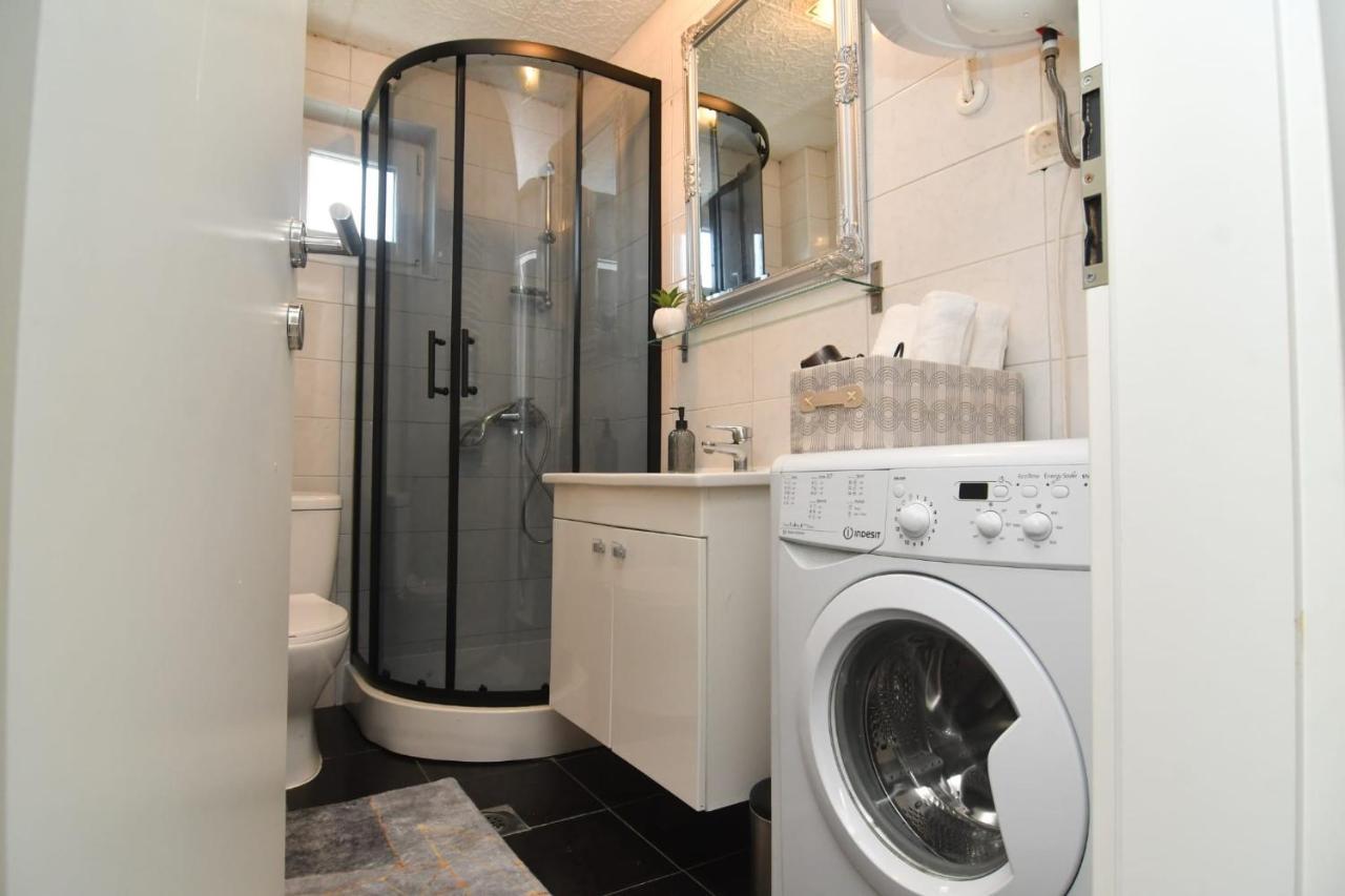 Apartman Gluic Sinj Esterno foto